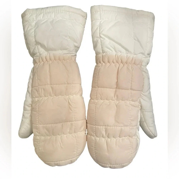Primaloft white with cream winter mittens. NWOT - Picture 1 of 6